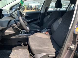 PEUGEOT 2008 usata, con Climatizzatore