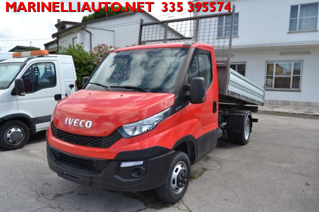 IVECO Daily usata 10
