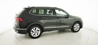 VOLKSWAGEN Tiguan Allspace usata, con Sistema di navigazione