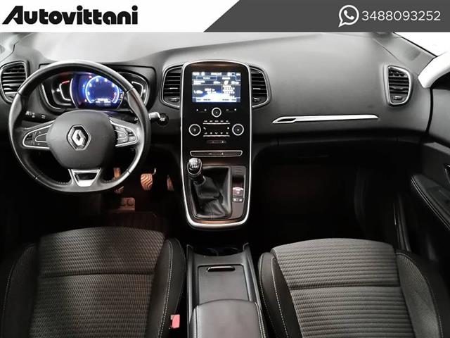 RENAULT Scenic usata 8