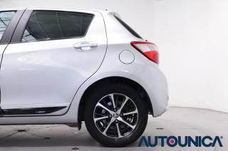 TOYOTA Yaris usata, con Riconoscimento dei segnali stradali