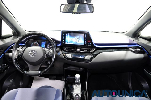 TOYOTA C-HR usata, con Climatizzatore