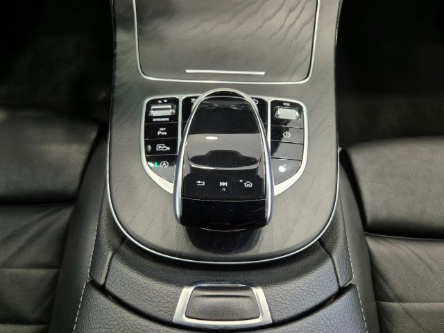 MERCEDES-BENZ E 220 usata, con Vivavoce