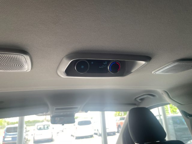 FORD Tourneo Custom usata, con Specchietti laterali elettrici