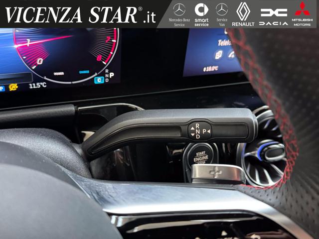 MERCEDES-BENZ GLA 180 usata, con Vetri oscurati
