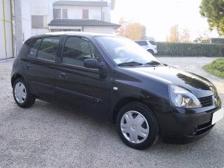 RENAULT Clio usata, con Airbag laterali