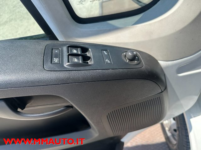 PEUGEOT Boxer usata 13