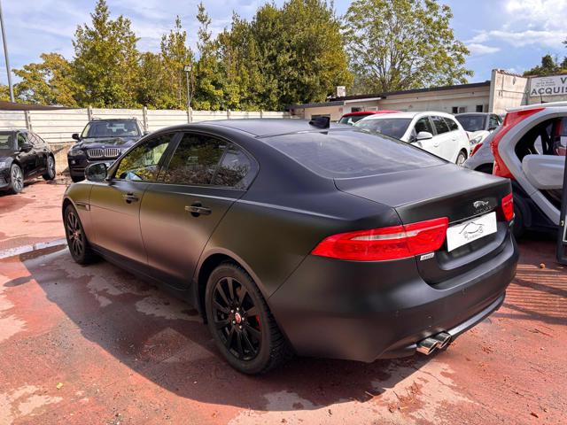 JAGUAR XE usata, con Alzacristalli elettrici
