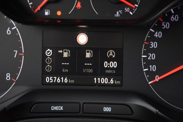 OPEL Grandland X usata, con Climatizzatore