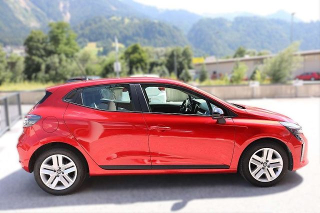 RENAULT Clio usata, con Airbag