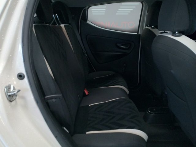 LANCIA Ypsilon usata 14