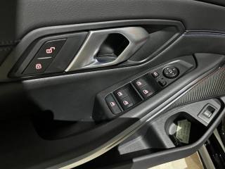 BMW 320 usata, con Park Distance Control