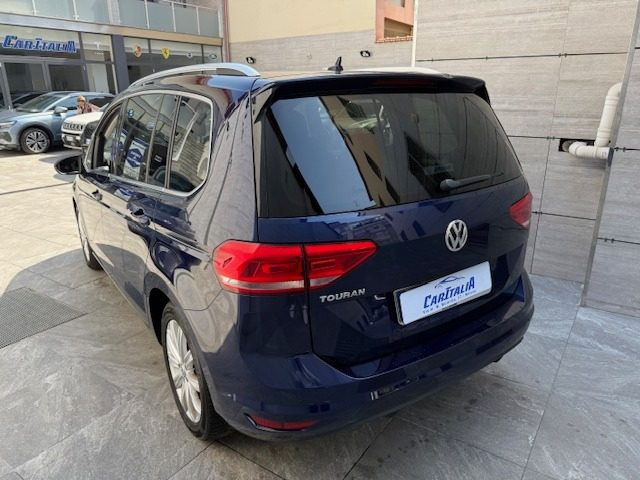VOLKSWAGEN Touran usata, con Boardcomputer