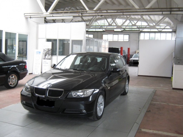 BMW 320 usata, con Airbag laterali