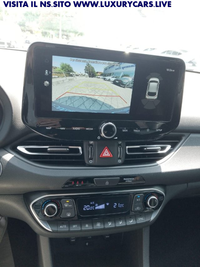 HYUNDAI i30 usata, con Luci diurne LED