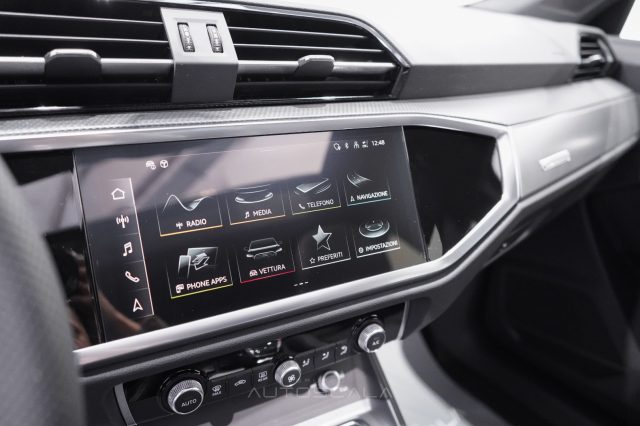AUDI Q3 usata, con Autoradio digitale