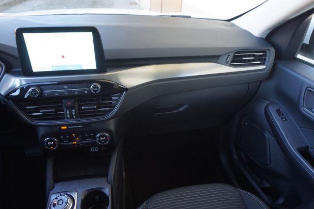 FORD Kuga usata, con Sistema di navigazione