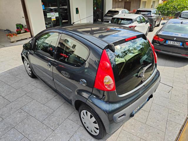 PEUGEOT 107 usata, con Boardcomputer