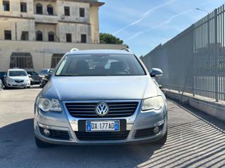 VOLKSWAGEN Passat usata, con Airbag