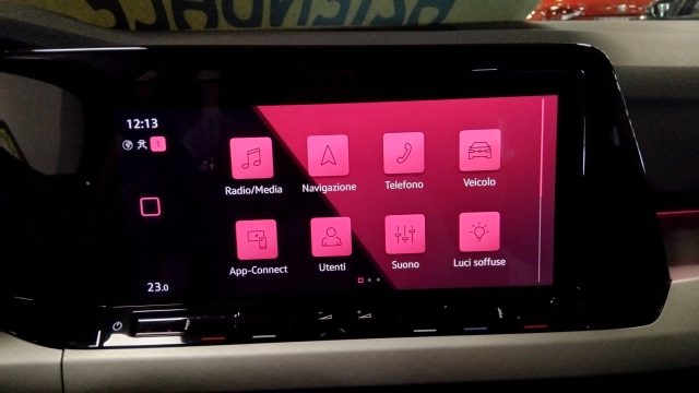 VOLKSWAGEN Golf usata, con Specchietti laterali elettrici