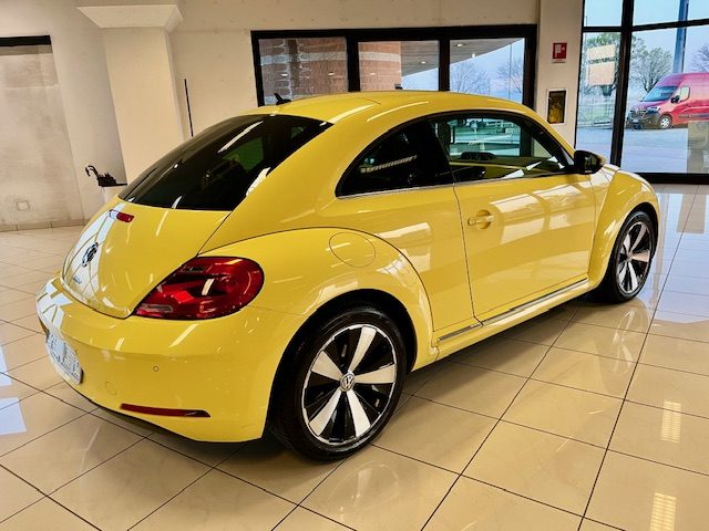 VOLKSWAGEN Maggiolino usata, con Autoradio