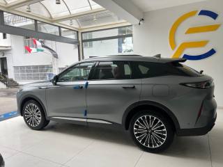 OMODA 9 usata, con Fendinebbia
