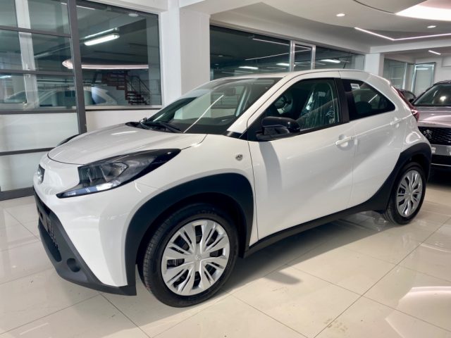 TOYOTA Aygo X usata, con Climatizzatore