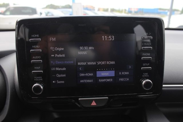 TOYOTA Yaris usata, con Specchietti laterali elettrici
