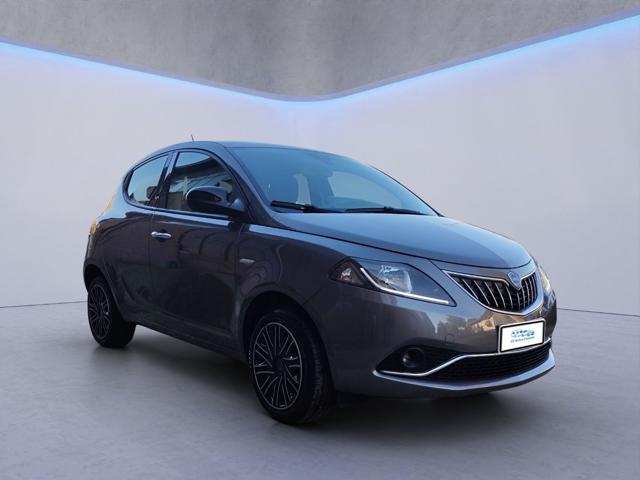 LANCIA Ypsilon usata, con Airbag