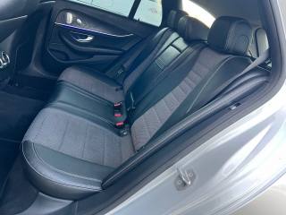 MERCEDES-BENZ E 220 usata, con Regolazione elettrica sedili