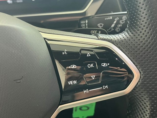 VOLKSWAGEN Tiguan usata, con Specchietti laterali elettrici
