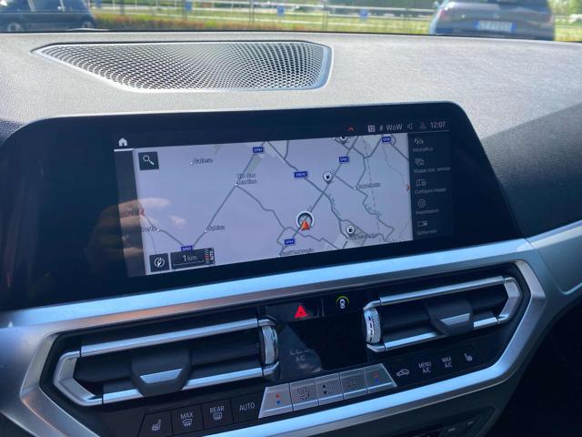 BMW 318 usata, con Touch screen