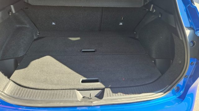 NISSAN Qashqai usata, con Controllo elettronico della corsia