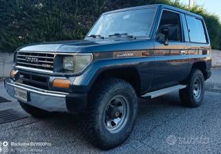 TOYOTA Land Cruiser usata, con Autoradio