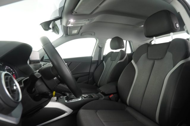 AUDI Q2 usata 9