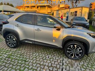 TOYOTA Yaris Cross usata, con Autoradio
