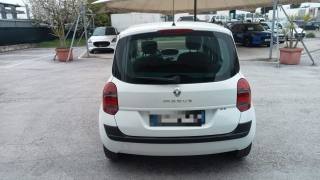 RENAULT Modus usata, con Chiusura centralizzata