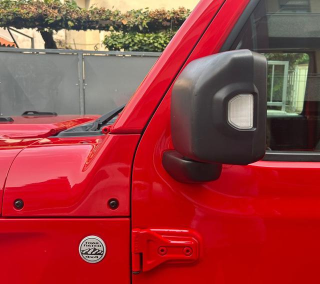 JEEP Wrangler usata, con USB