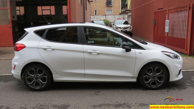 FORD Fiesta usata, con Autoradio