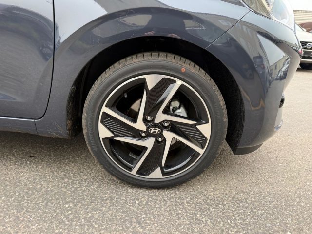 HYUNDAI i10 usata, con Controllo trazione