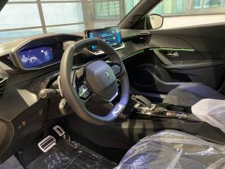 PEUGEOT 2008 usata, con Airbag posteriore