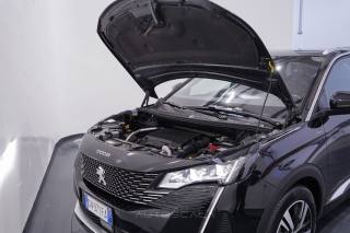 PEUGEOT 5008 usata, con Frenata d