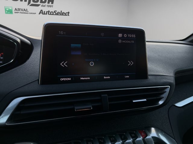 PEUGEOT 3008 usata, con Sistema di navigazione