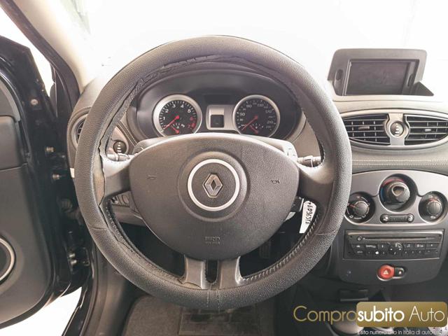RENAULT Clio usata, con Servosterzo