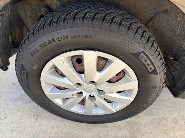 DAIHATSU Terios usata 32