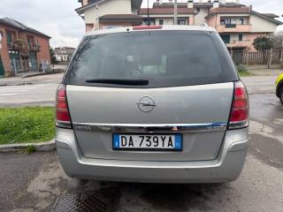 OPEL Zafira usata 2