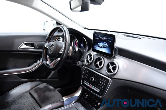 MERCEDES-BENZ CLA 220 usata 58