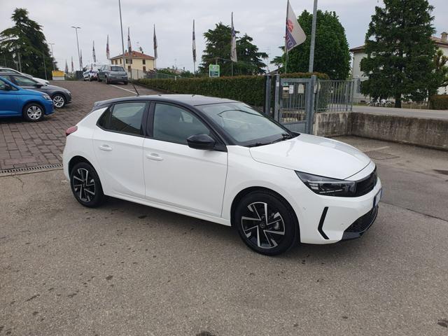 OPEL Corsa usata, con Autoradio