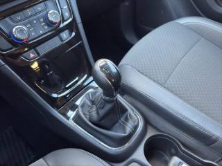 OPEL Mokka usata, con Bracciolo