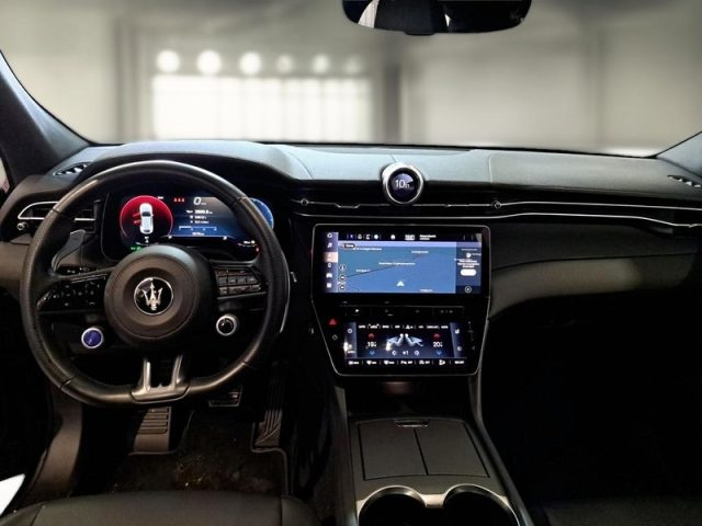 MASERATI Grecale usata, con Sensori di parcheggio posteriori